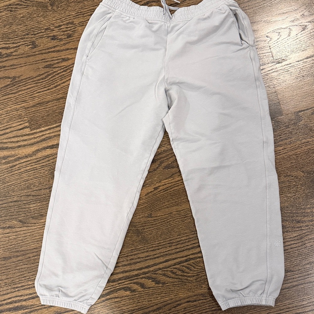 Athleta  Women’s  Light Gray Sweatpants
